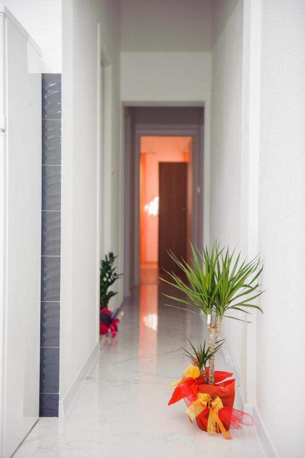 Apartman Sunny Vacay Kaštela エクステリア 写真