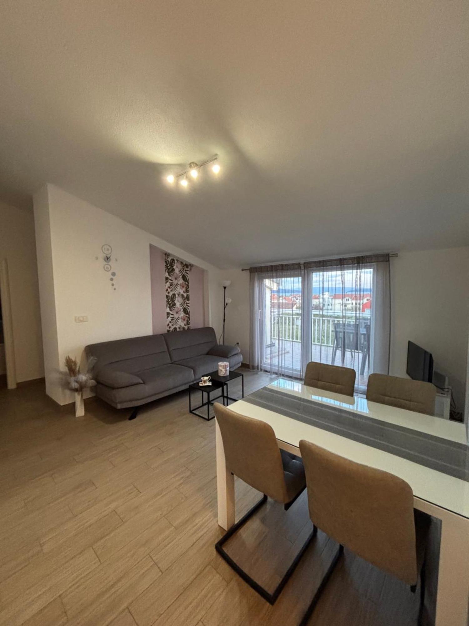 Apartman Sunny Vacay Kaštela エクステリア 写真