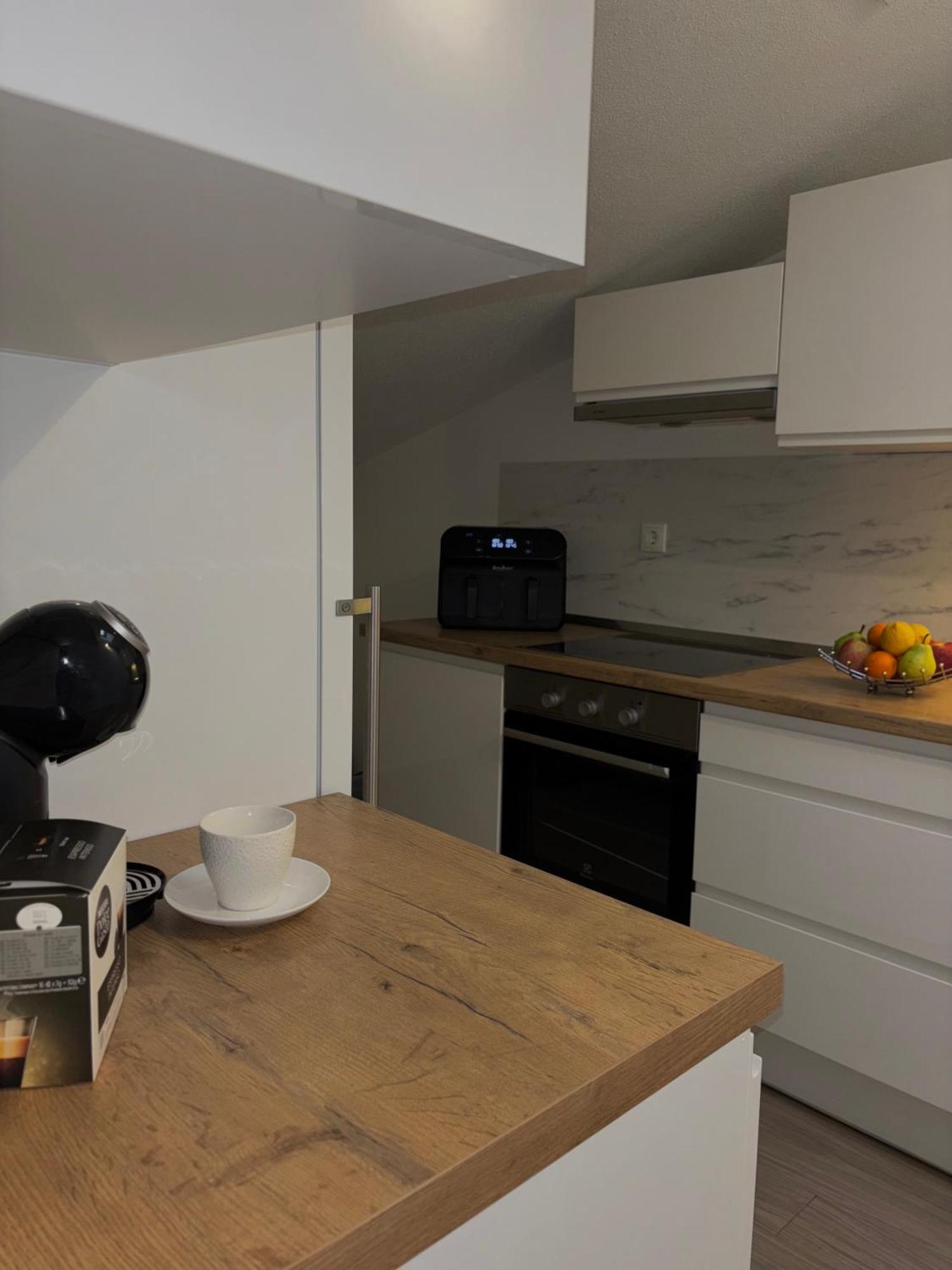 Apartman Sunny Vacay Kaštela エクステリア 写真
