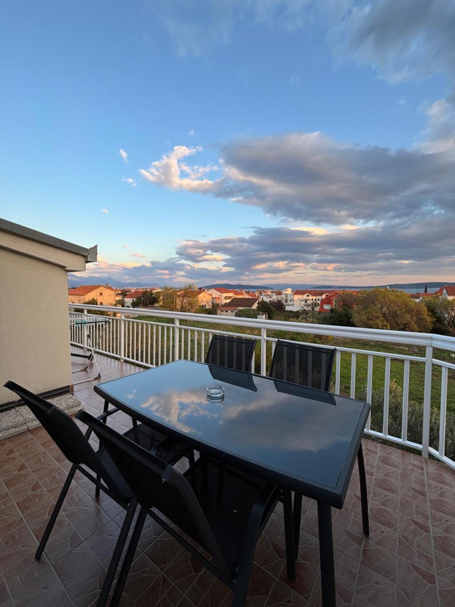 Apartman Sunny Vacay Kaštela エクステリア 写真