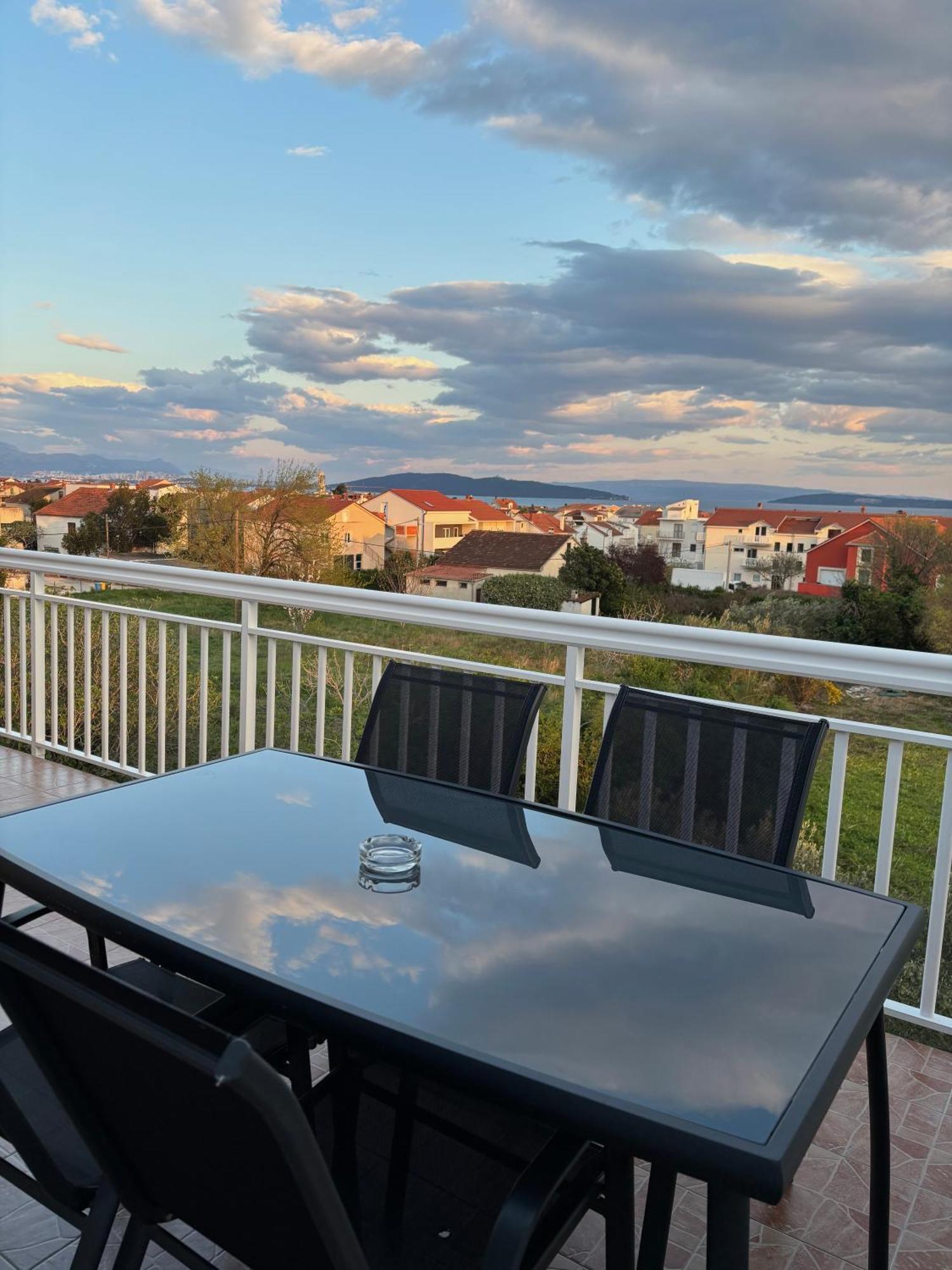 Apartman Sunny Vacay Kaštela エクステリア 写真