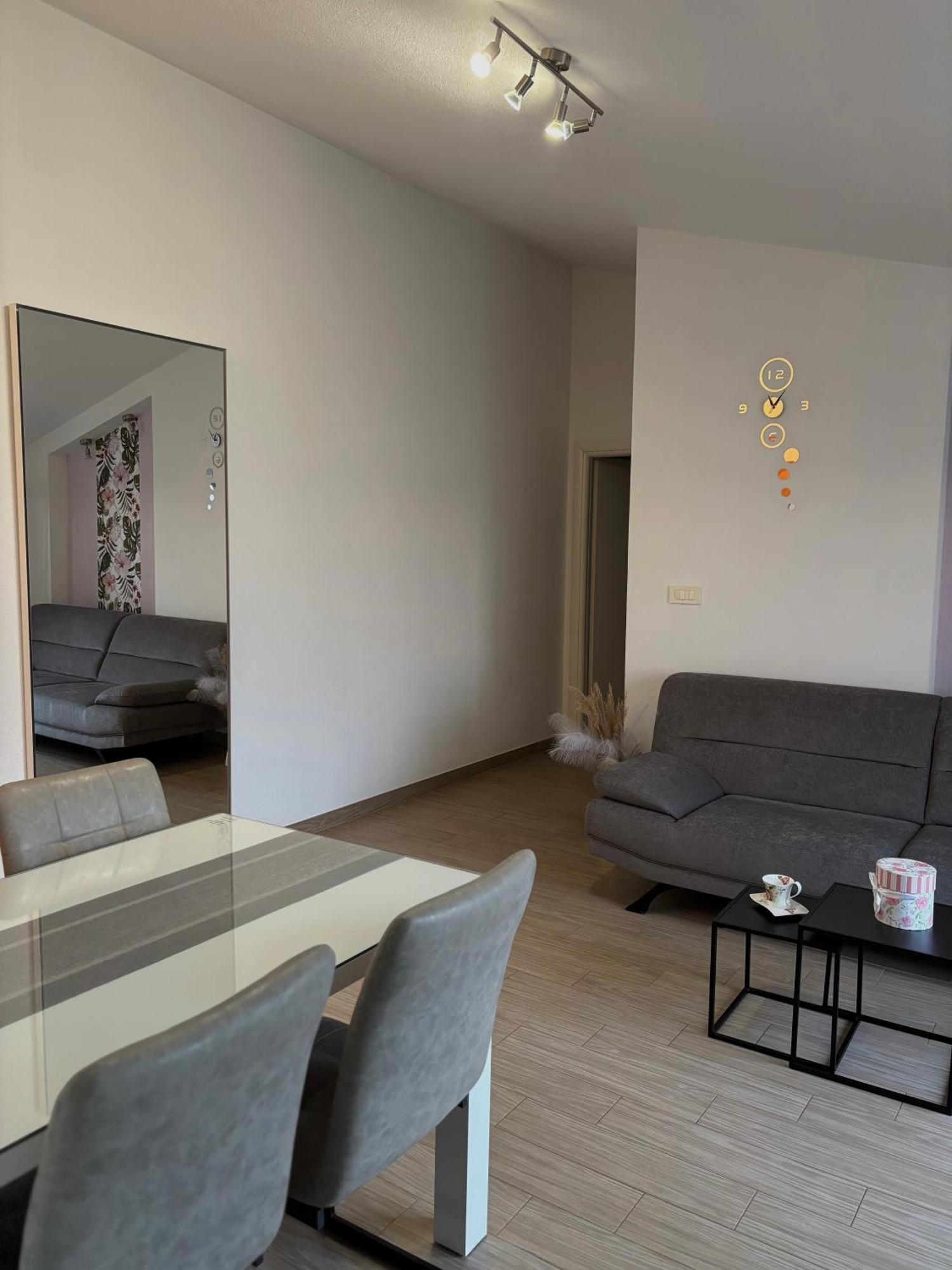 Apartman Sunny Vacay Kaštela エクステリア 写真